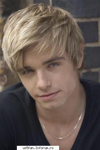 vay c privire ...... :rotfl: poze cu chris